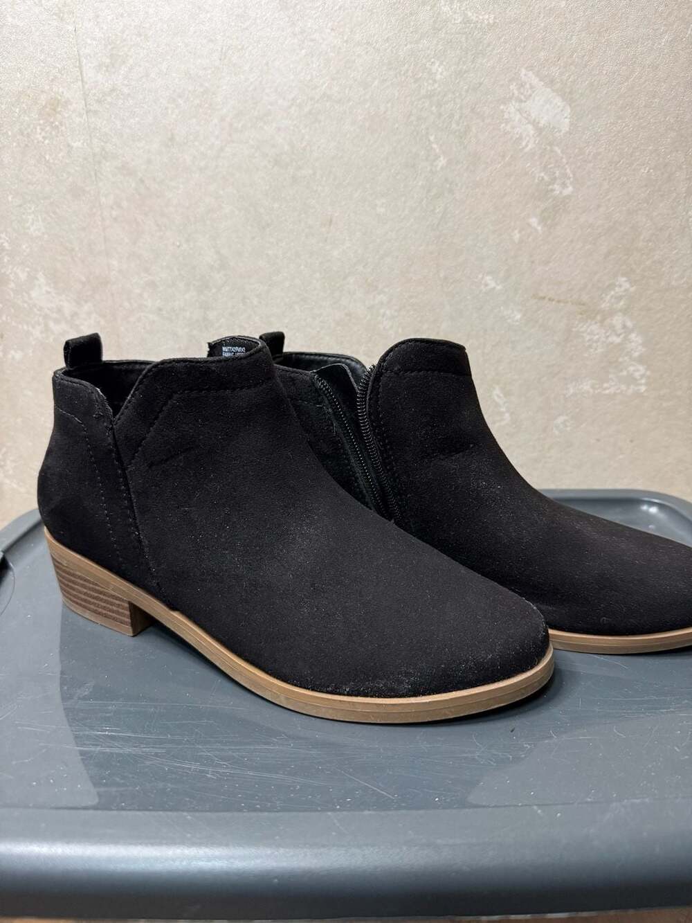 Time and Tru Ankle Boots Size 8 Black Faux Suede Side Zip Booties